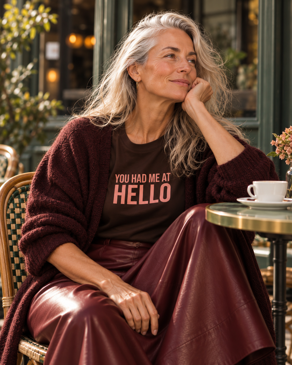 The Hello Tee Autumn Edition - Loose fit